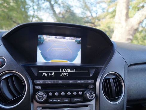 Used 2014 Honda Pilot Touring image 34