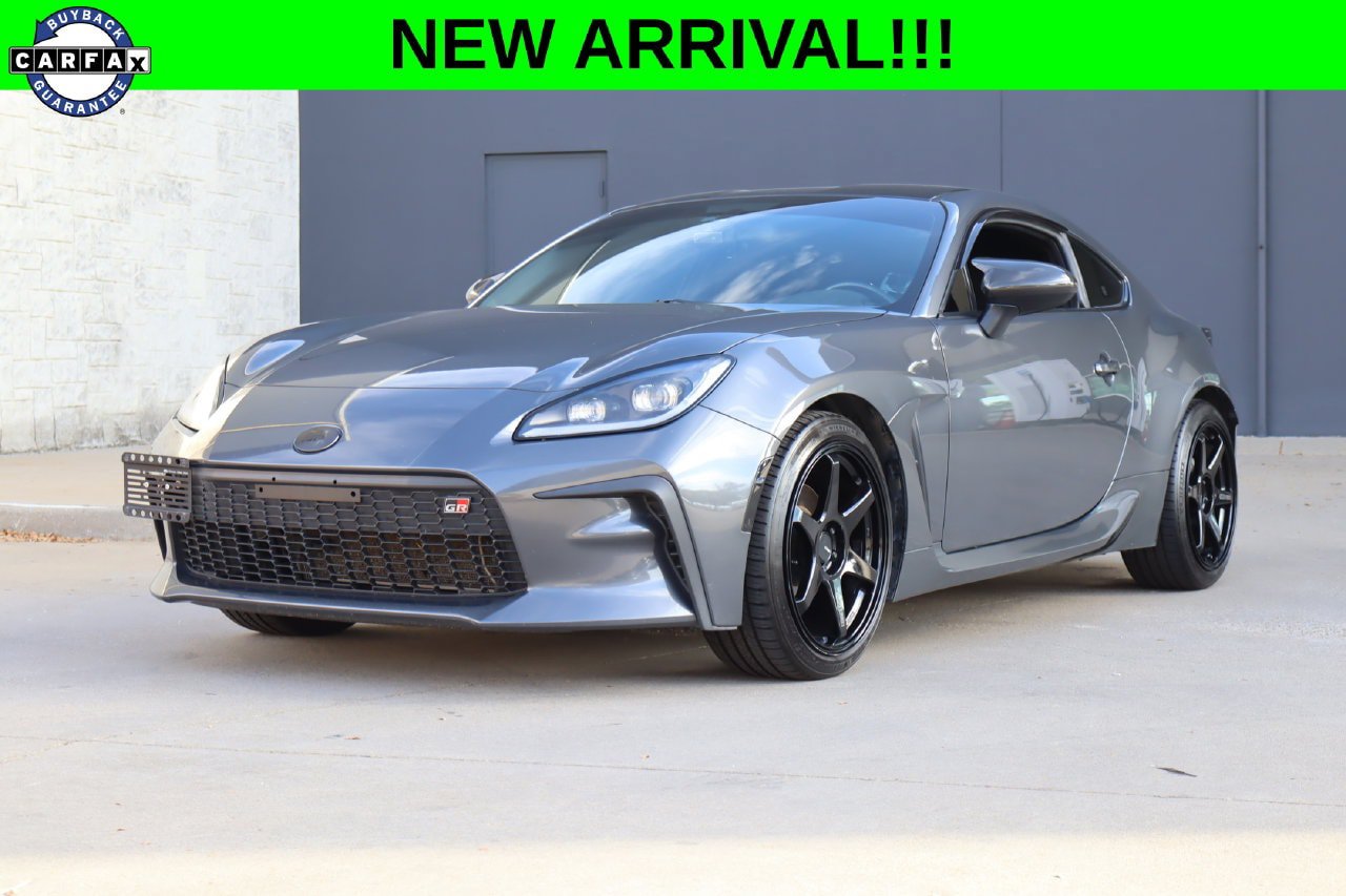 Used 2022 Toyota GR86 Premium w/ ALL Weather Mat Package (TMS) RWD image 1