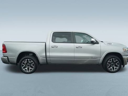 Used 2025 RAM 1500 Laramie image 9