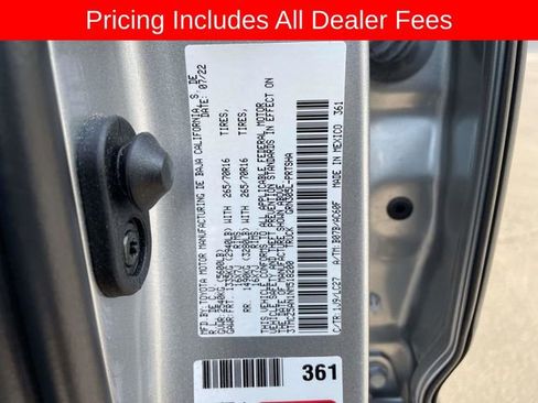 Certified 2022 Toyota Tacoma TRD Off-Road w/ TRD Premium Off Road Package AWD/4WD image 33