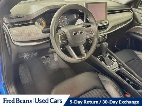 Used 2024 Jeep Compass Latitude AWD/4WD image 13