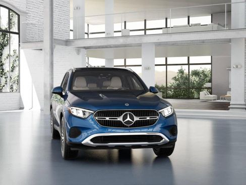 Certified 2026 Mercedes-Benz GLC 300 image 7