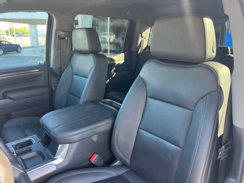 Used 2023 Chevrolet Silverado 1500 RST w/ Convenience Package II AWD/4WD image 17