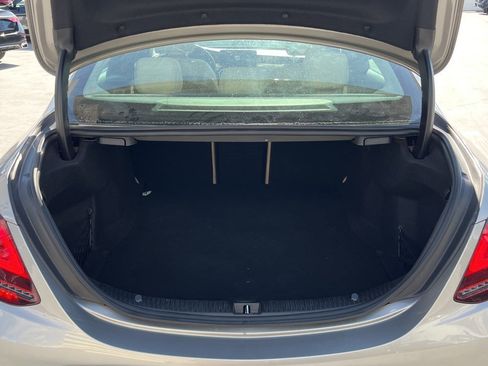 Used 2020 Mercedes-Benz C 300 Sedan image 23