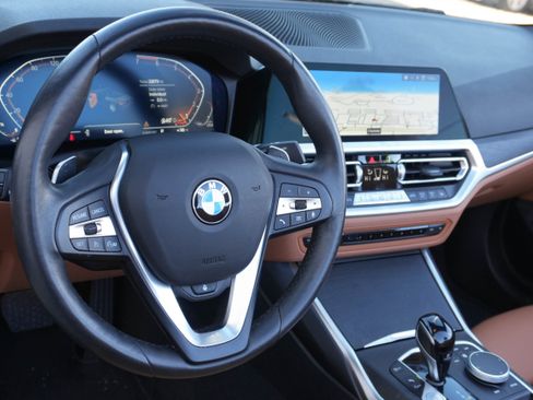 Certified 2023 BMW 430i Convertible w/ Premium Package image 10