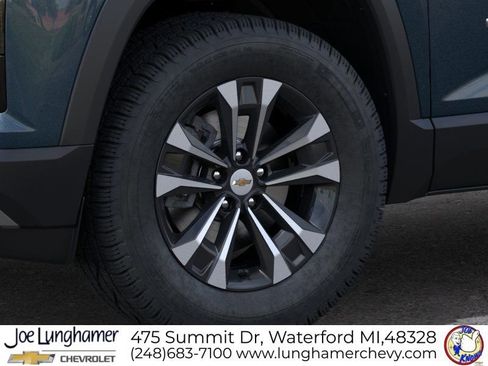 New 2026 Chevrolet Equinox LT FWD image 9