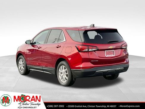 Used 2023 Chevrolet Equinox LT image 4