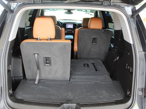 Used 2020 GMC Acadia AT4 w/ Driver Alert Package II AWD/4WD image 27