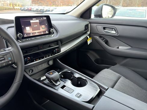 New 2026 Nissan Rogue SV w/ Cold Weather Package image 21