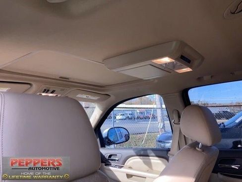 Used 2014 GMC Yukon Denali image 12