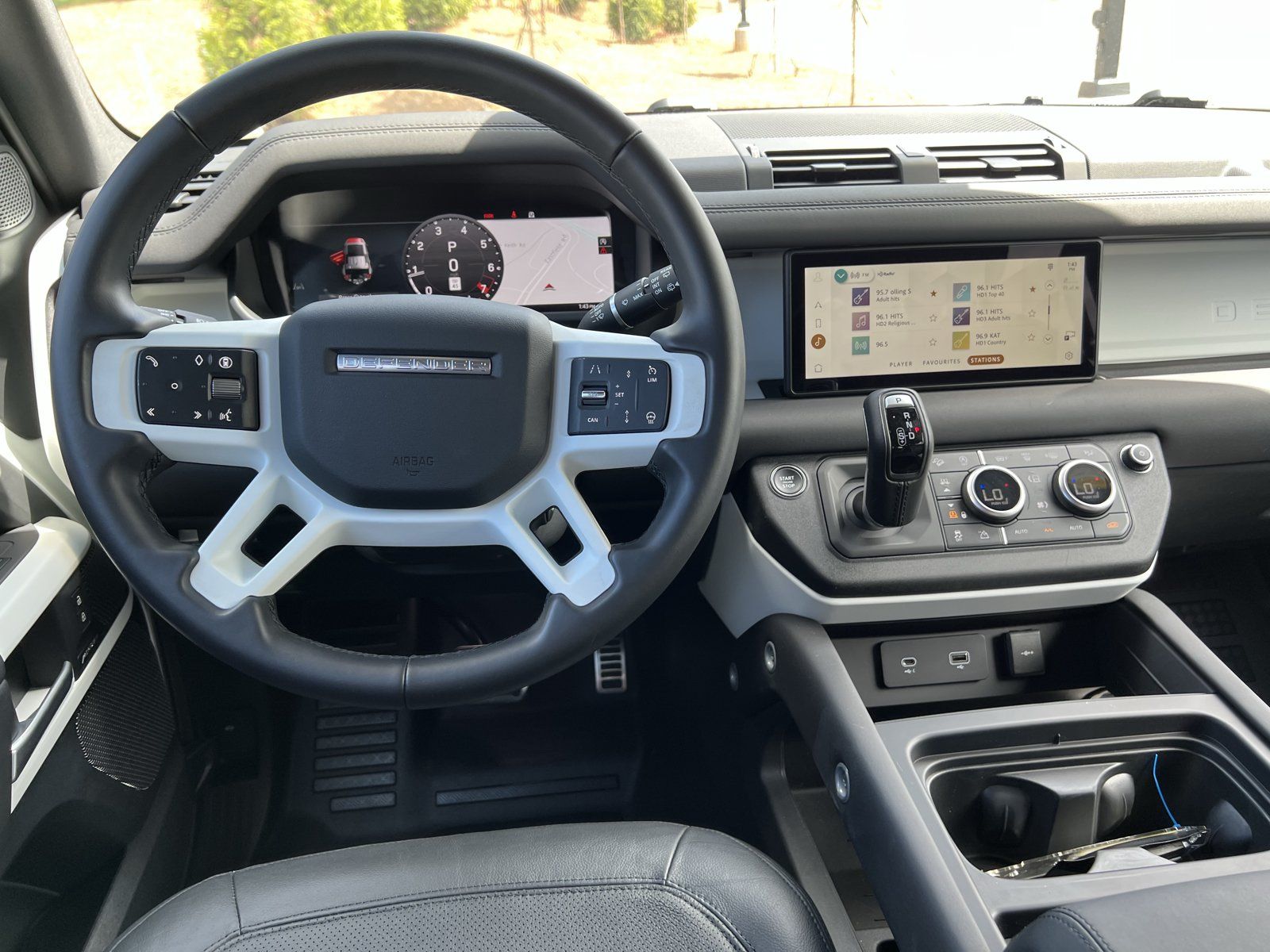 Used 2024 Land Rover Defender 110 S AWD/4WD image 29