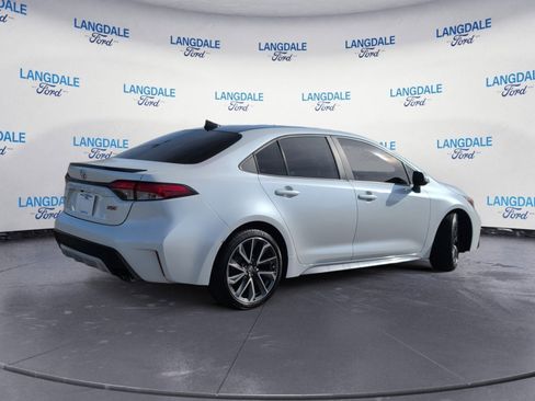 Used 2022 Toyota Corolla XSE image 4