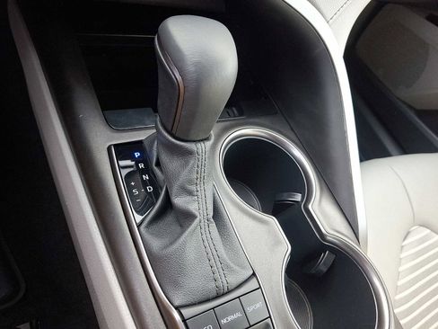 Certified 2024 Toyota Camry SE image 17