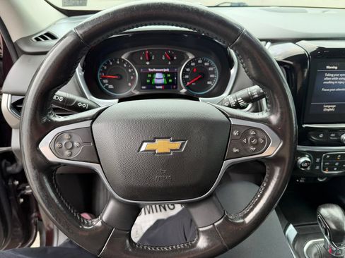 Used 2021 Chevrolet Traverse LT w/ LT Premium Package FWD image 19
