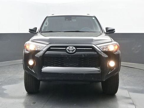 Used 2020 Toyota 4Runner SR5 Premium w/ Moonroof Package image 5