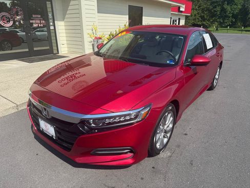 Used 2018 Honda Accord LX image 3