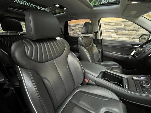 Used 2023 Hyundai Palisade Limited w/ Cargo Package AWD/4WD image 16