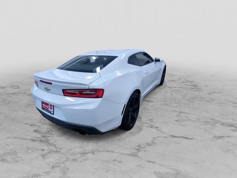 Used 2016 Chevrolet Camaro LT w/ RS Package image 10