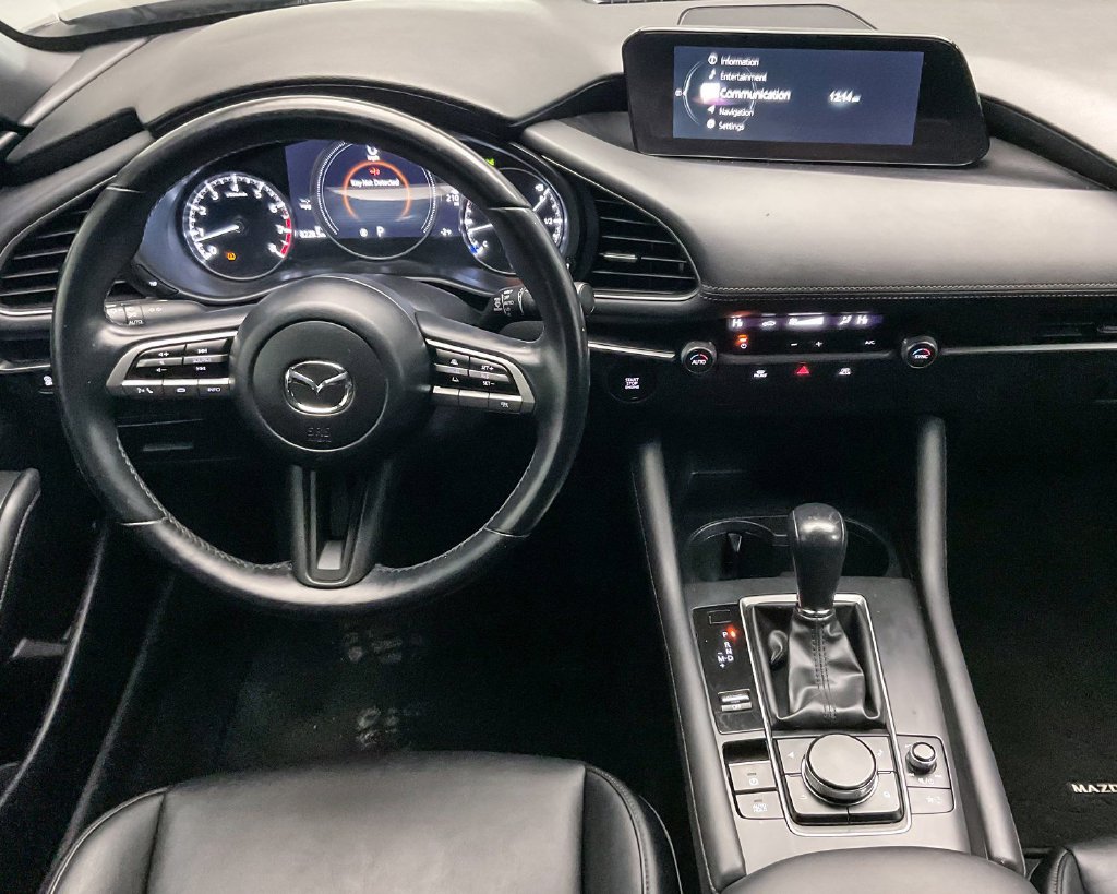 Used 2021 MAZDA MAZDA3 s FWD image 12