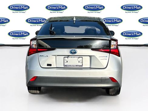 Used 2019 Toyota Prius Limited FWD image 6