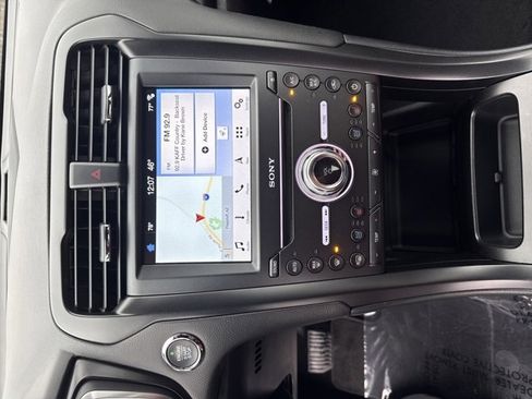 Used 2019 Ford Fusion Titanium image 13