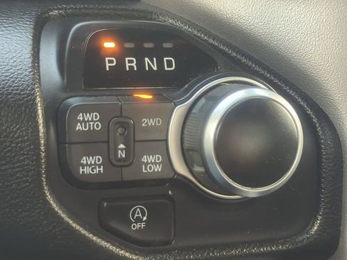 Used 2019 RAM 1500 Big Horn AWD/4WD image 20