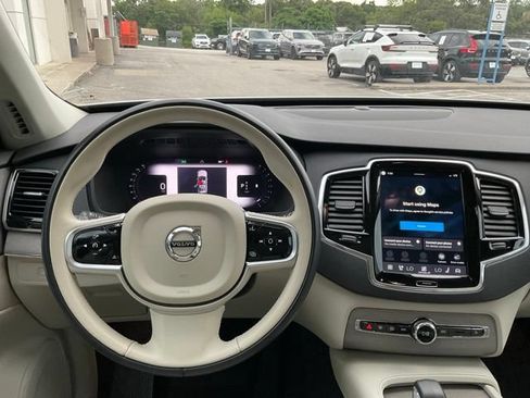 Certified 2024 Volvo XC90 B6 Plus AWD/4WD image 20