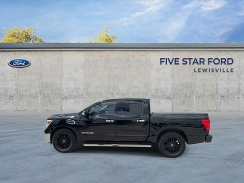 Used 2017 Nissan Titan SL RWD image 5