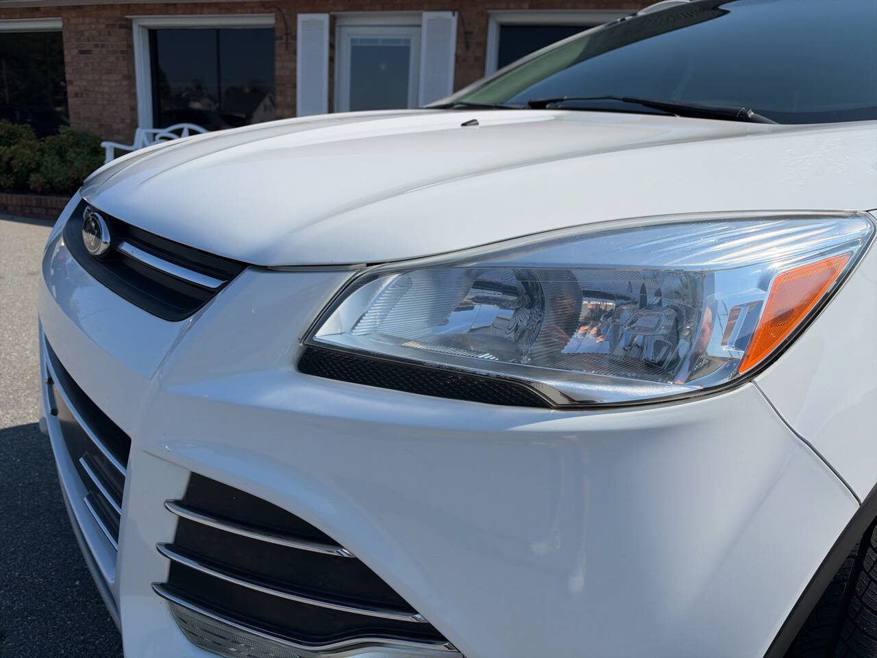 Used 2015 Ford Escape SE w/ SE Chrome Package AWD/4WD image 40