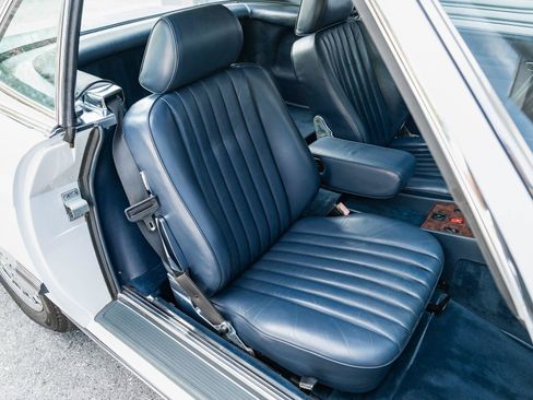 Used 1987 Mercedes-Benz 560 SL image 6