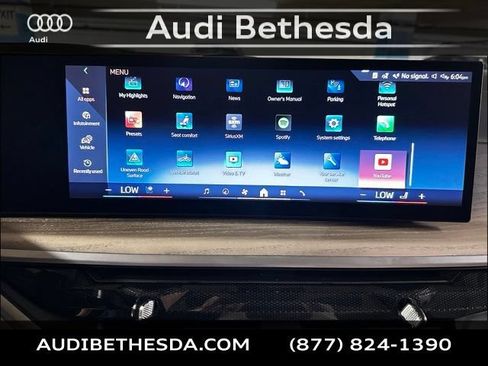 Used 2024 BMW X7 xDrive40i w/ Executive Package AWD/4WD image 25