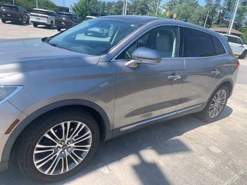 Used 2016 Lincoln MKX Reserve w/ Climate Package image 1