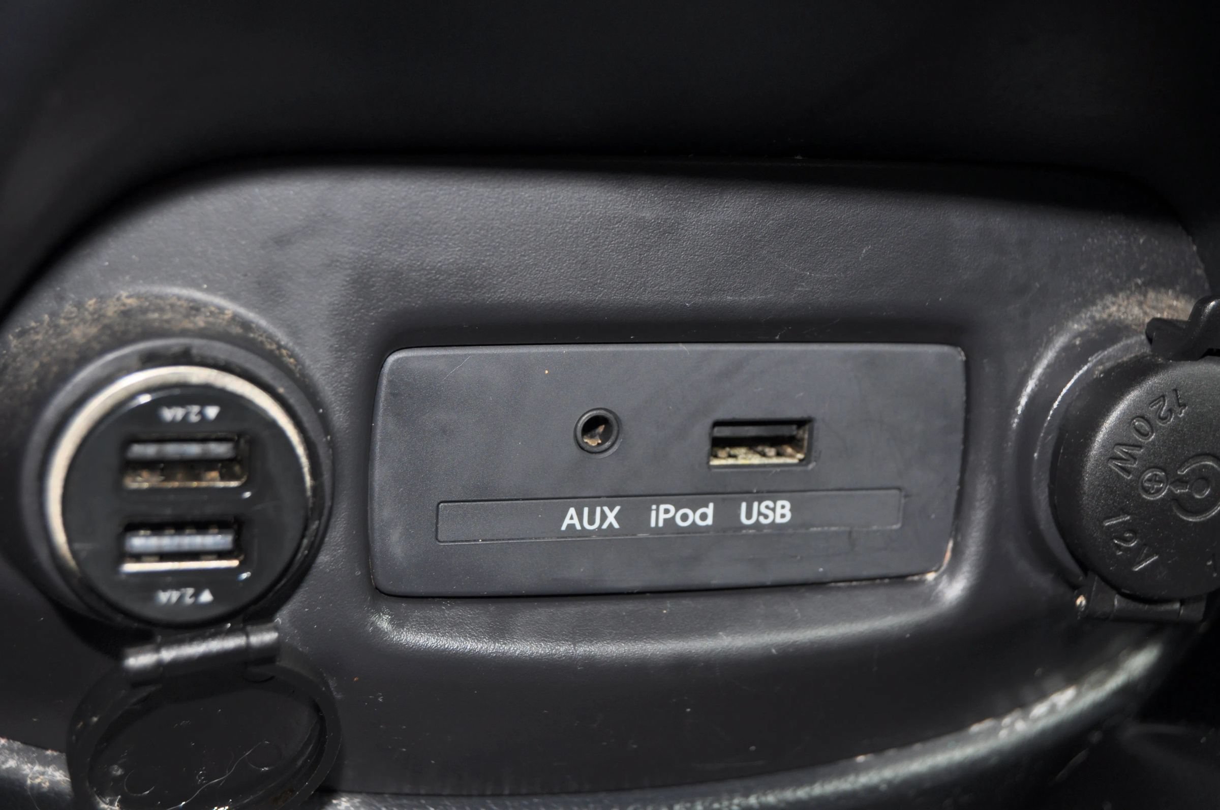 Used 2013 Kia Soul + FWD image 37