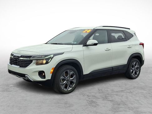 Used 2024 Kia Seltos S image 3