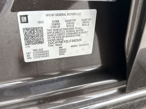 Used 2020 Chevrolet Silverado 2500 LT w/ All Star Edition image 31