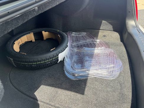 Used 2008 Cadillac DTS image 16