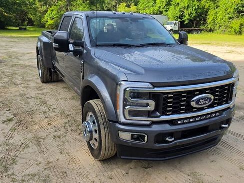 Used 2023 Ford F450 Limited AWD/4WD image 5