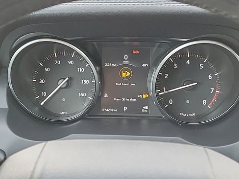 Used 2017 Land Rover Range Rover Evoque SE Premium image 22