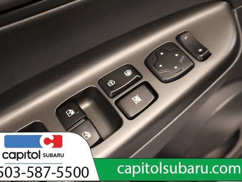 Used 2020 Hyundai Kona SEL Plus AWD/4WD image 12