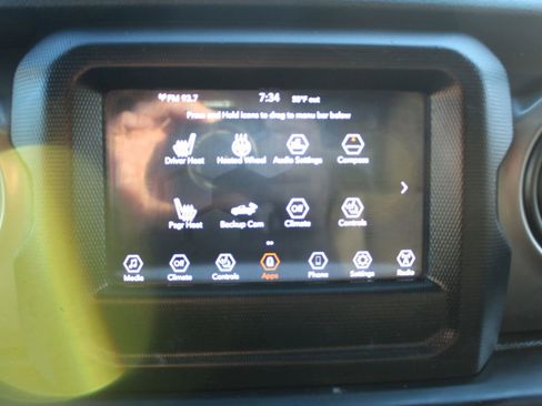 Used 2020 Jeep Gladiator Sport w/ Quick Order Package 24S image 18