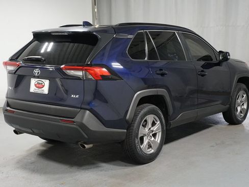 Certified 2022 Toyota RAV4 XLE w/ Convenience Package FWD image 8
