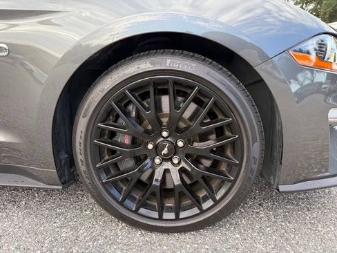 Used 2019 Ford Mustang GT Premium w/ GT Performance Package RWD image 7