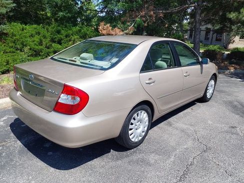 Used 2003 Toyota Camry XLE FWD image 5