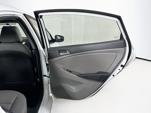 Used 2016 Hyundai Accent SE image 27