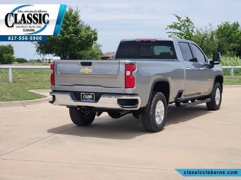 Used 2024 Chevrolet Silverado 2500 LTZ w/ LTZ Convenience Package AWD/4WD image 10