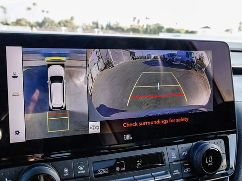 Used 2024 Toyota Grand Highlander FWD image 30