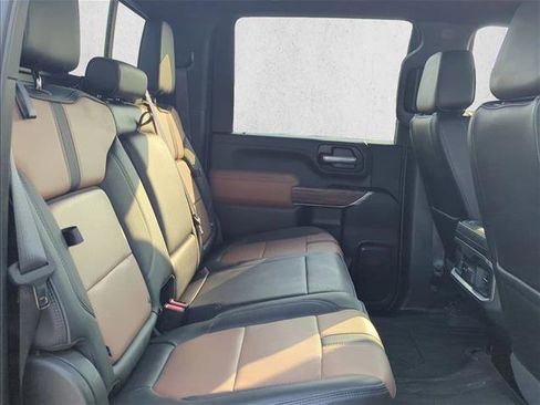 Used 2022 Chevrolet Silverado 3500 High Country AWD/4WD image 23