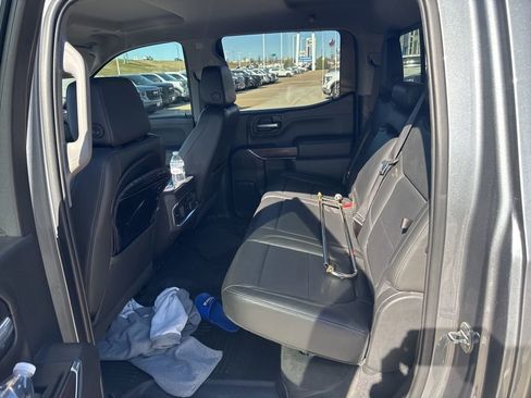 Used 2020 GMC Sierra 1500 SLT image 10