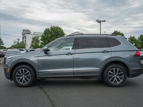 Used 2020 Volkswagen Tiguan SEL AWD/4WD image 4