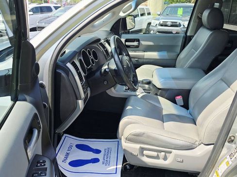 Used 2013 Toyota Sequoia Limited AWD/4WD image 10
